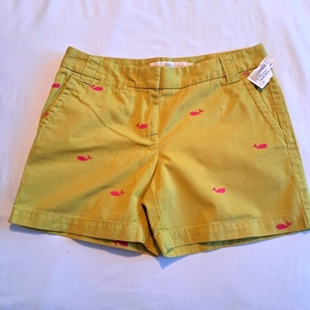 J. Crew womens size 4 green shorts. with whale embroidered design, New